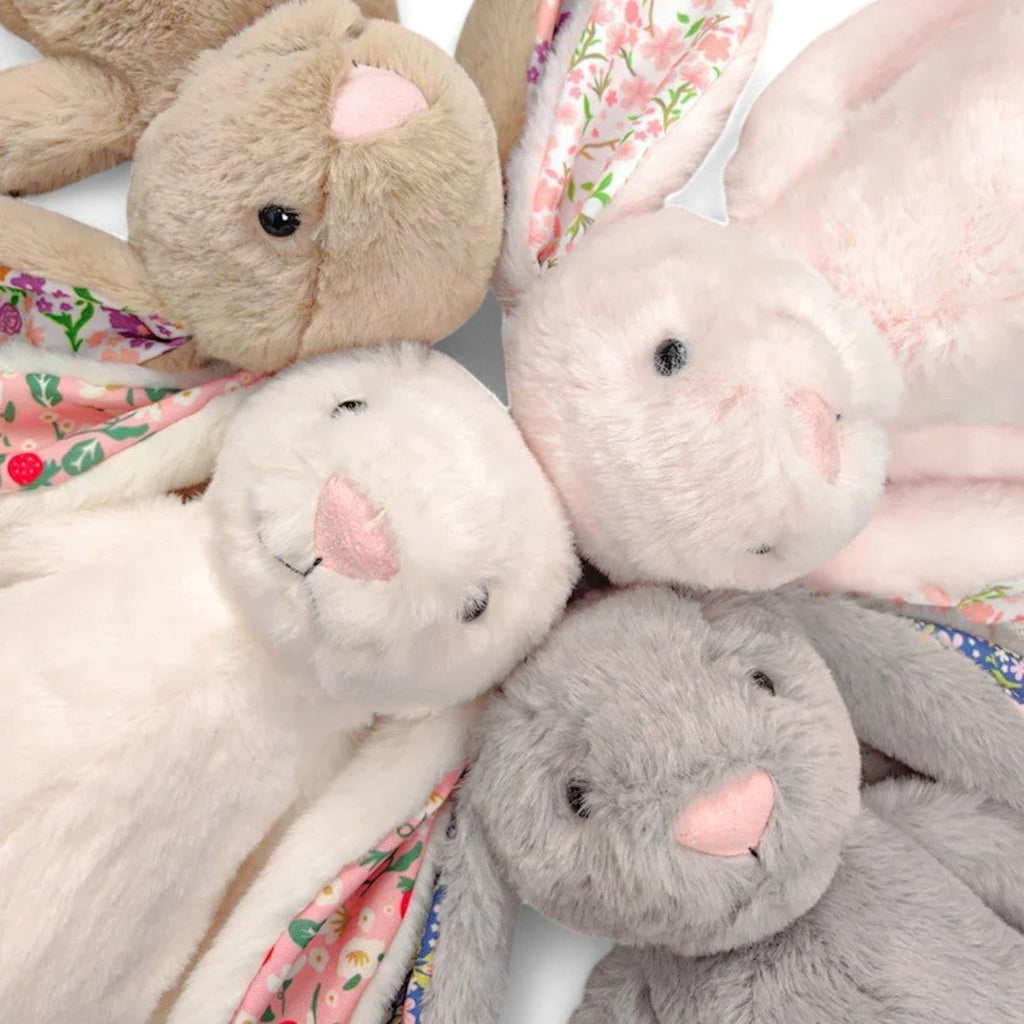 Hase Kuscheltier mit Liberty-Muster Die Kuschelecke