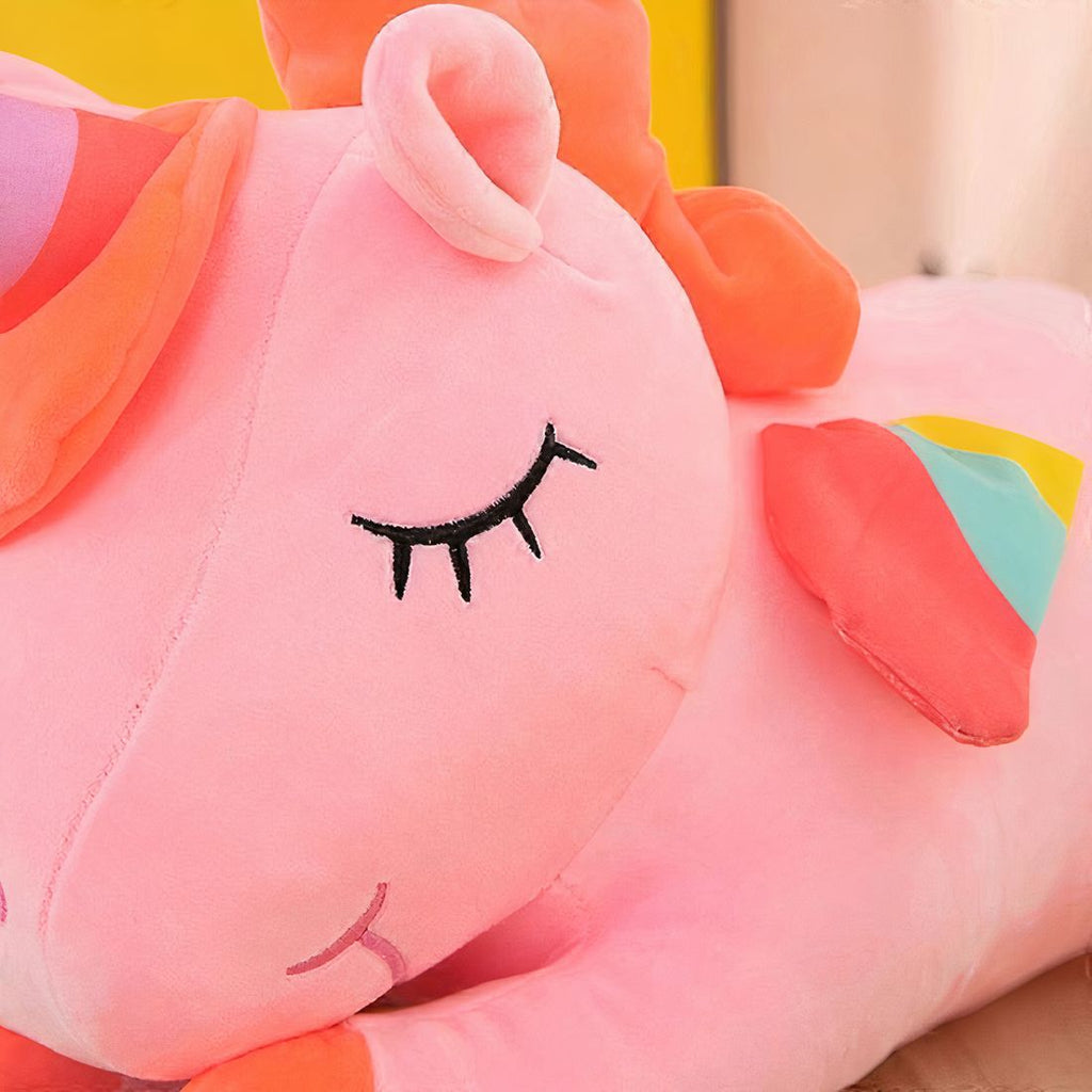 Liegendes Einhorn Kuscheltier für Kinder Die Kuschelecke